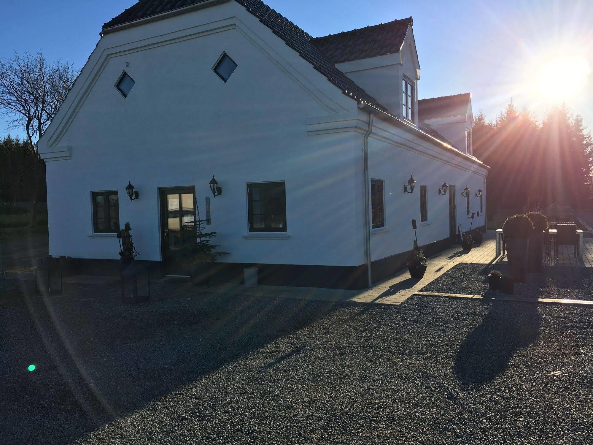 Bed and Breakfast Hedegaarden Engesvang Екстер'єр фото
